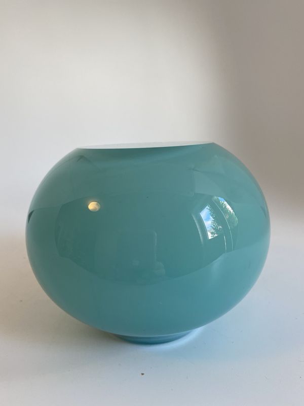 Kuleformet liten vase Boda