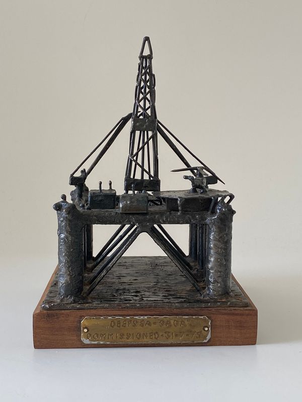 Modell av oljeriggen Deep Sea Saga 1975