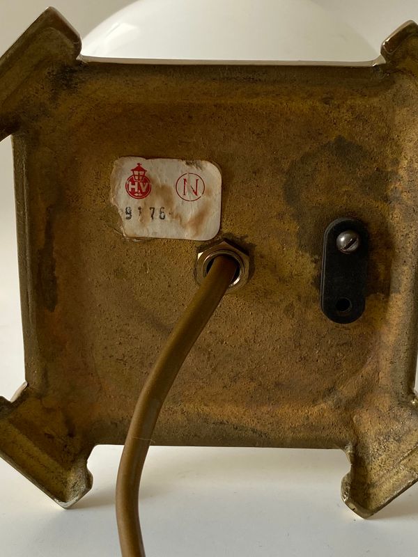 Høvik bordlampe glass og messing 