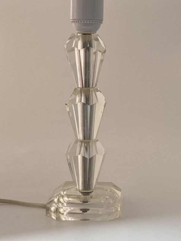 Bordlampe i glass Art deco stil