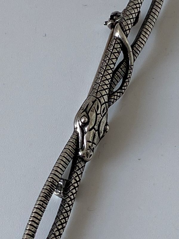 Vintage slangebrosje i sølv 