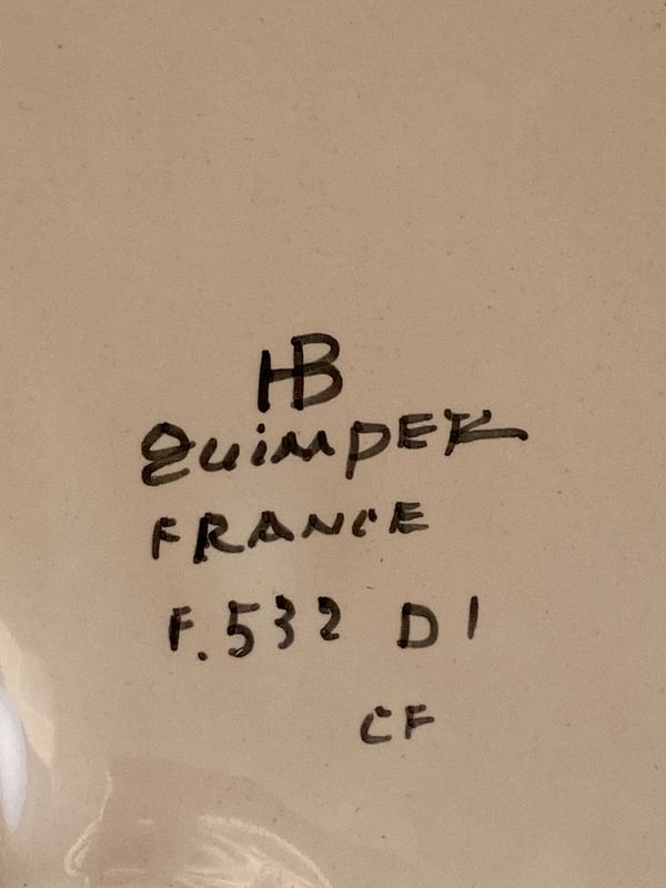 Tallerkener  Quimper, Frankrike