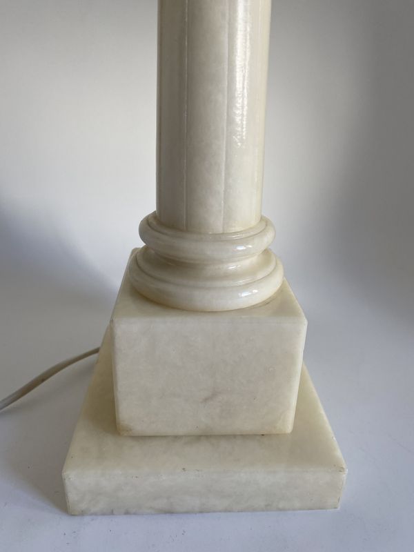 Bordlampe i alabast Italia 